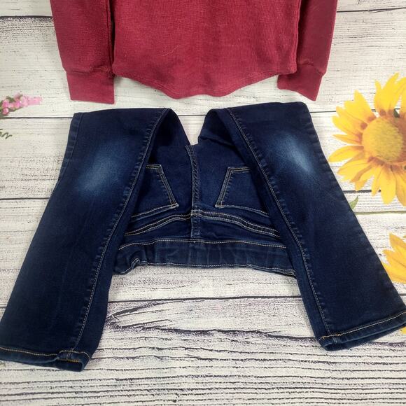 Old Navy Girl's Long Sleeve and Jeans 2 Pc Set Size M (8) - Picture 2 of 7